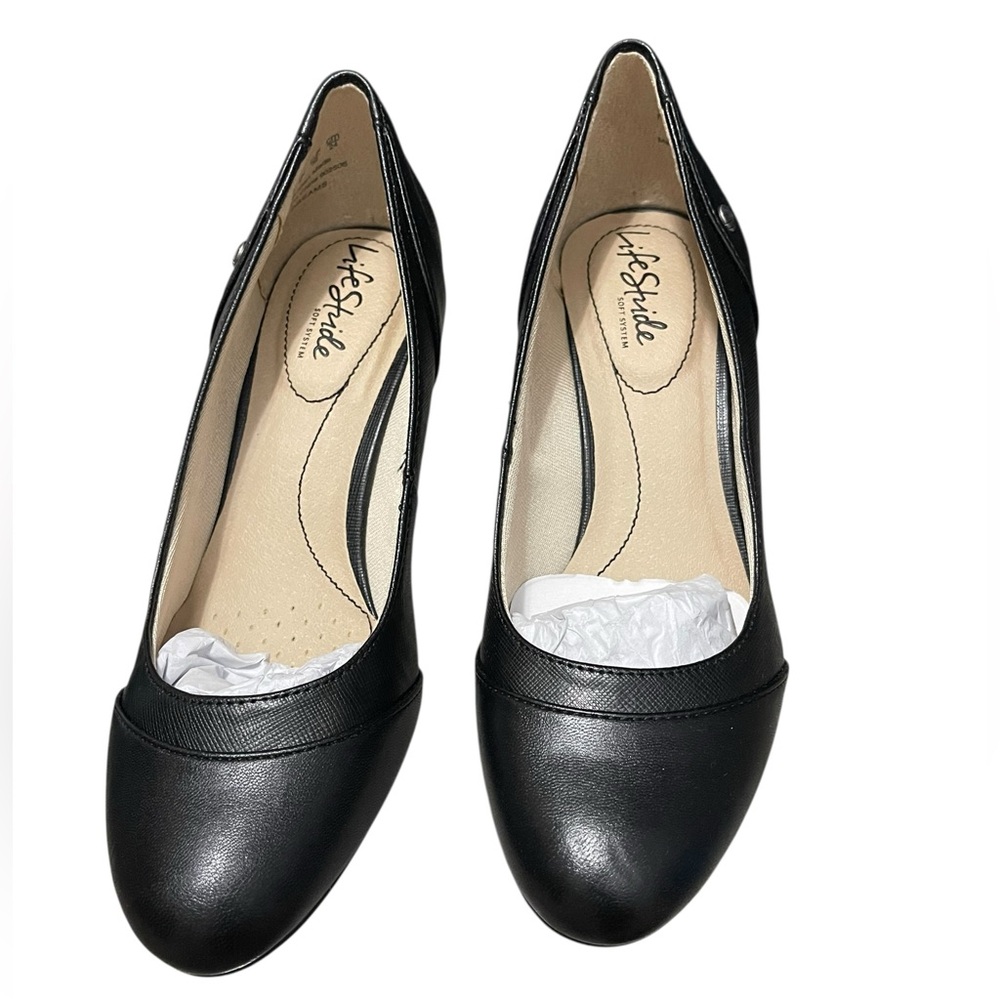 🌟🌼NIB Life Stride Dreams Black Heirloom Wedge Heels. - Picture 2 of 10
